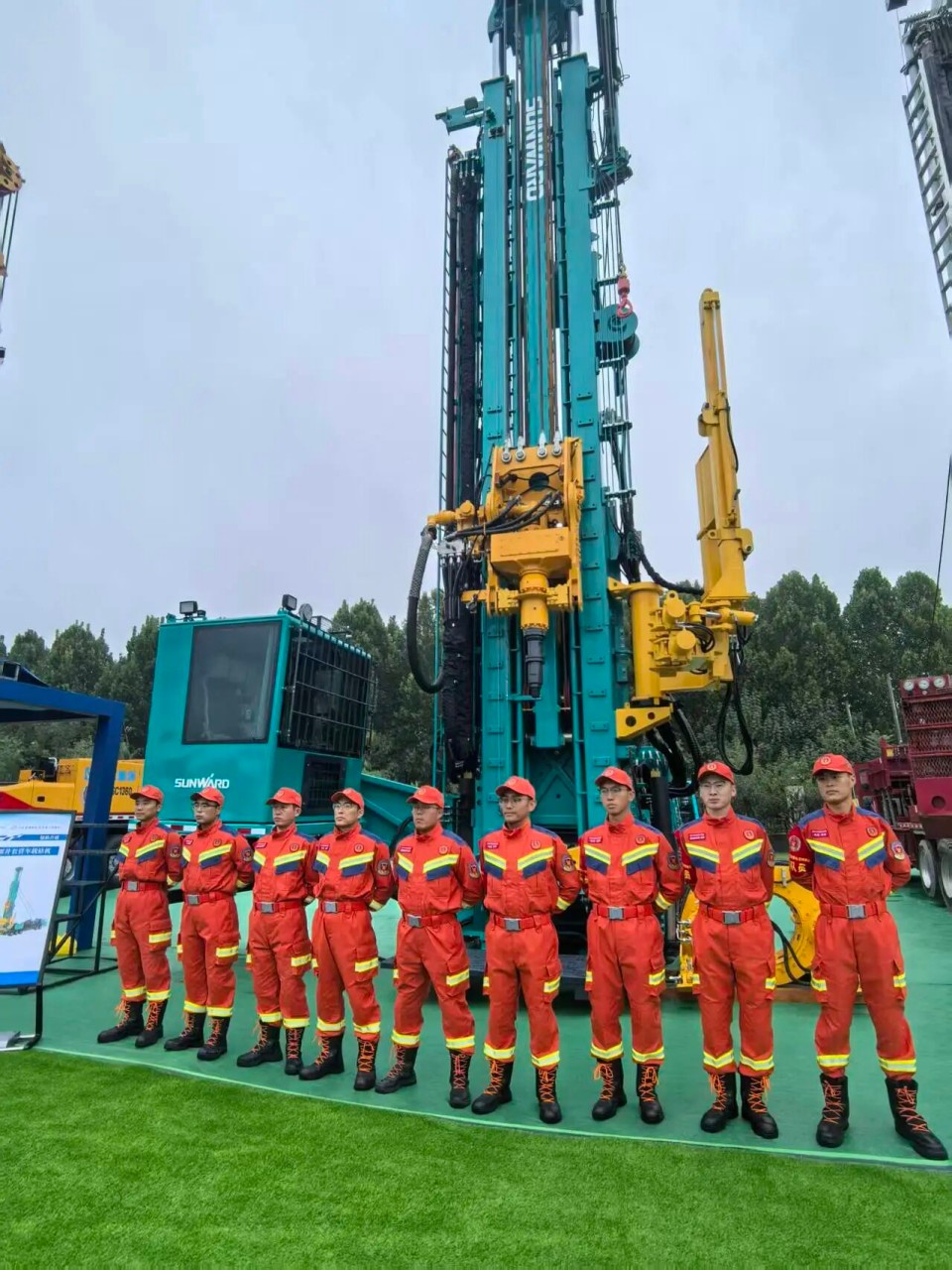 科技赋能接济！Z6人生就是博智能创新设备亮相第十三届全国矿山接济技术较量