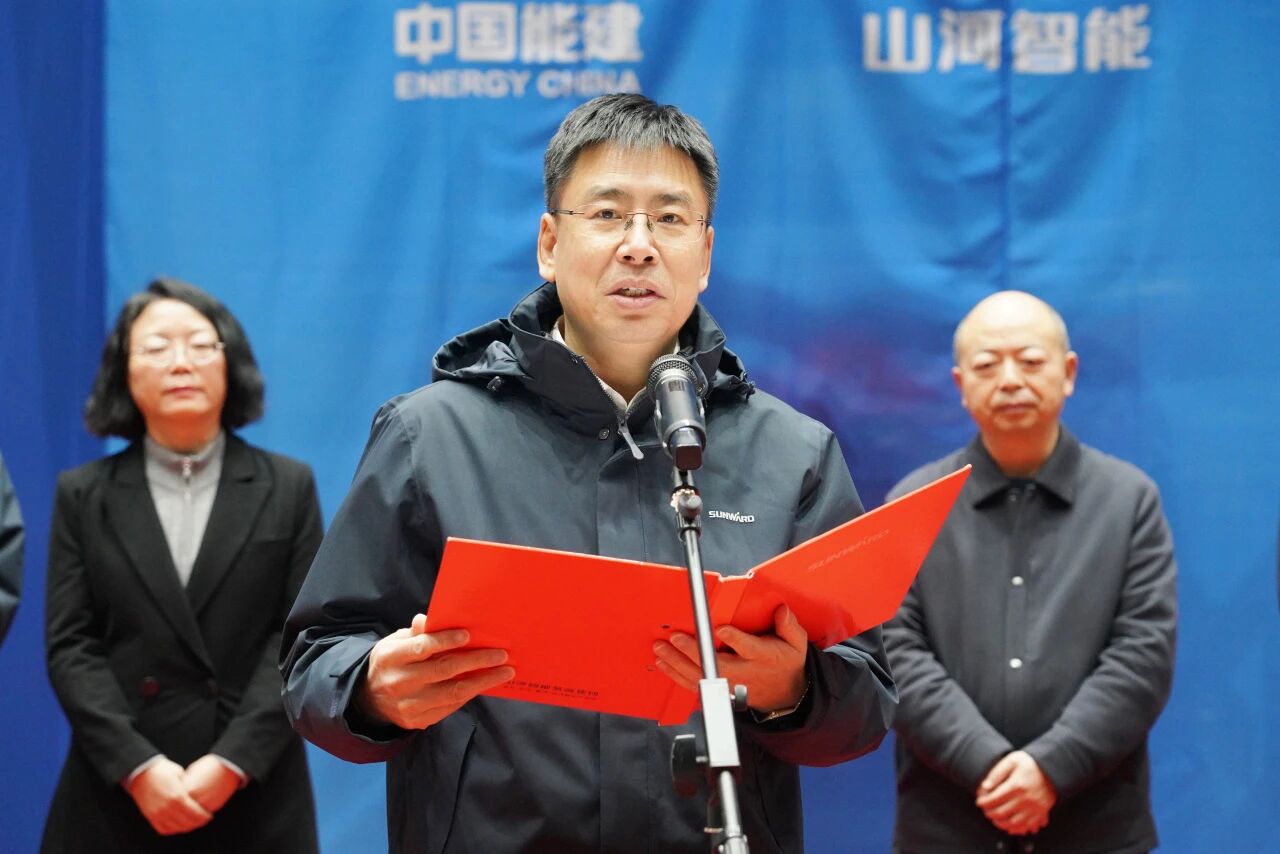 数智化现场混字油火药车下线!Z6人生就是博智能与易普力携手共筑智能矿山新篇章